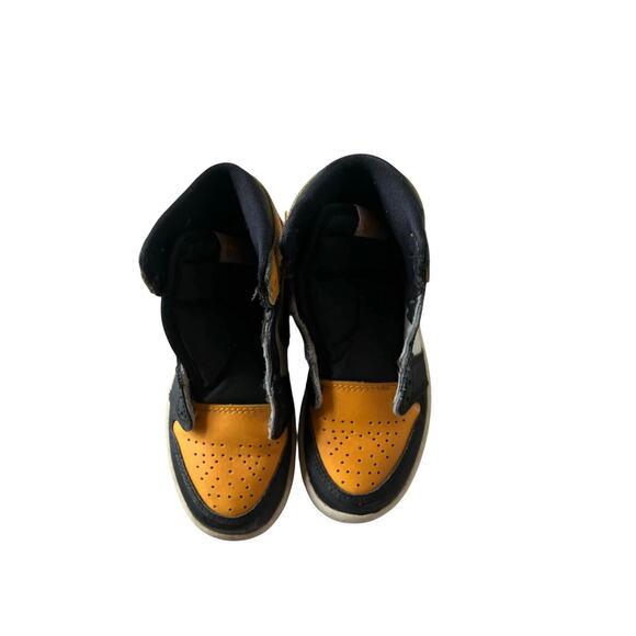 Jordan 1 Retro High OG Sneakers - Picture 4 of 5